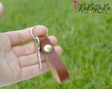 Genuine leather keychain with snap button