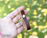 Personalized genuine leather keychain with snap button