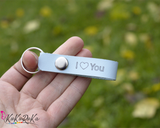 Personalized genuine leather keychain with snap button